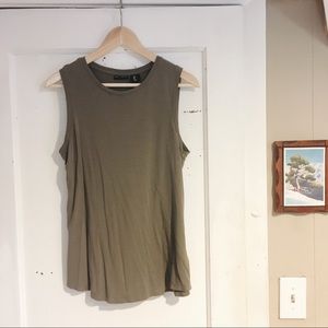 Willie Smith Grey/Green Tank—L (or M)